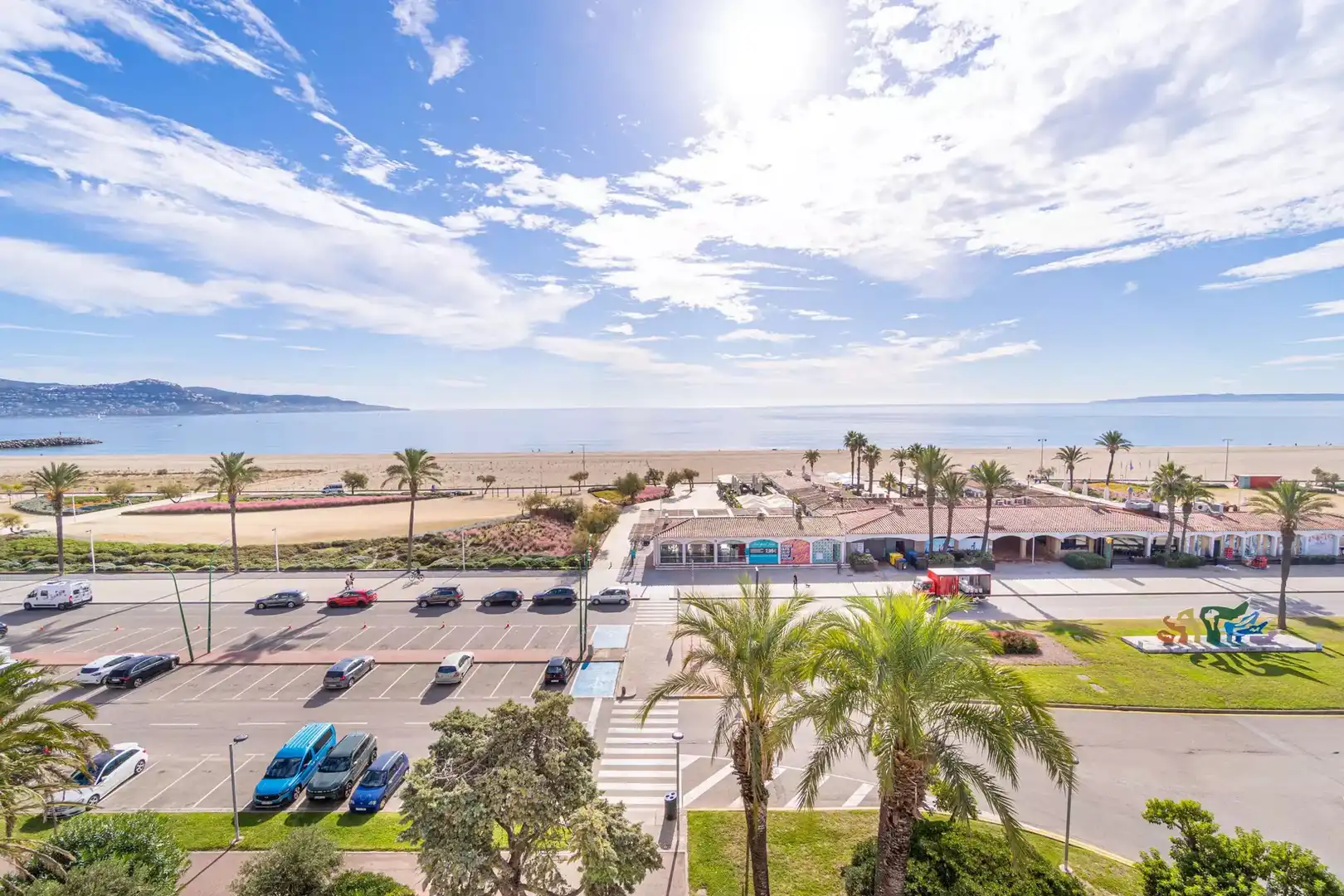 Vista exterior de Piso en venta en Empuriabrava con Aire acondicionado y Terraza