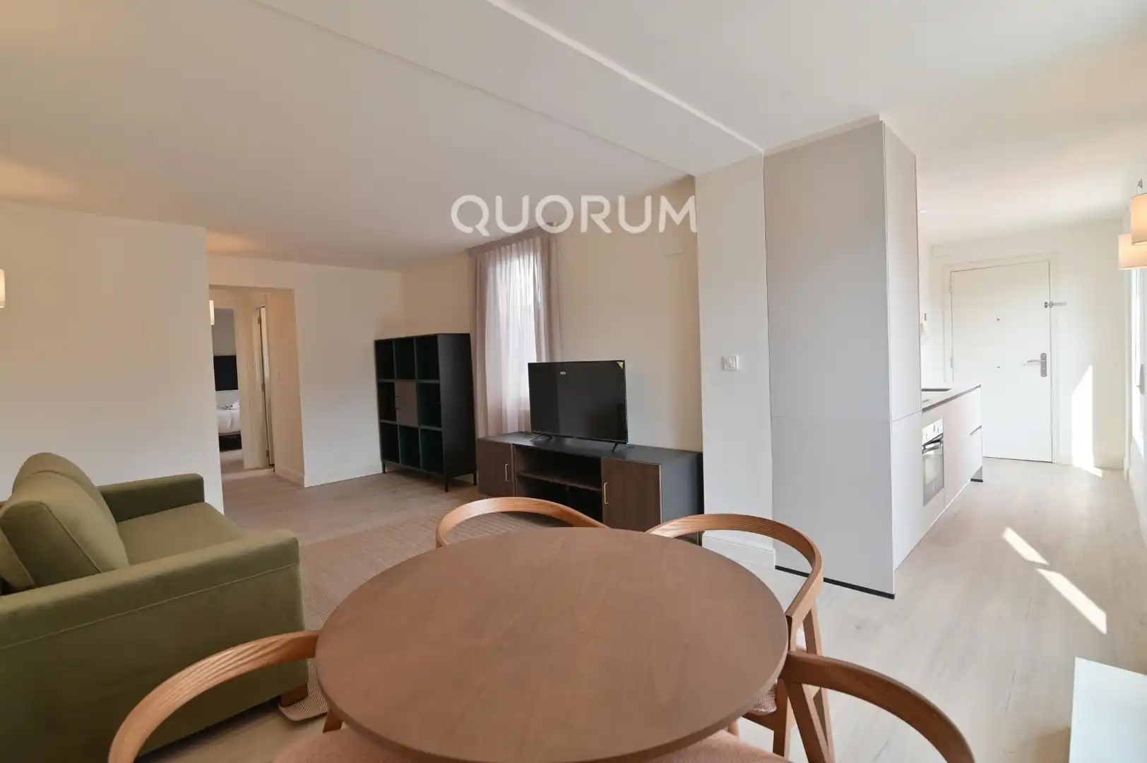 Flat for rent in Calle Marqués del Puerto, Ensanche - Moyua - Diputación