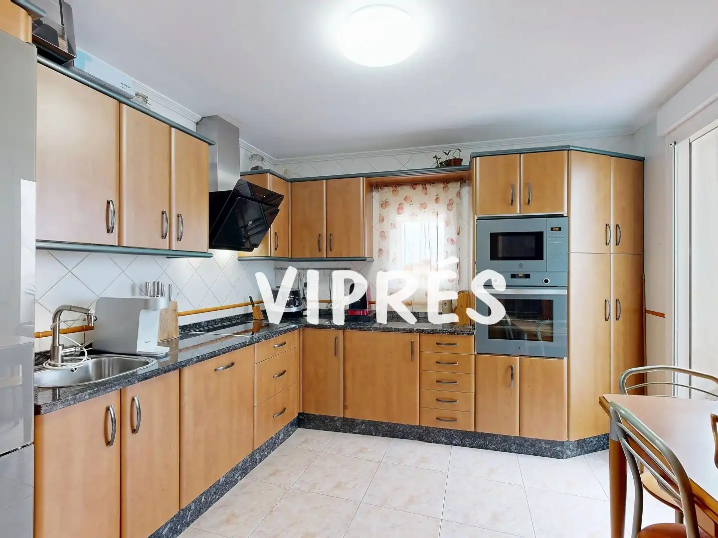 Duplexes for sale in Casco Antiguo