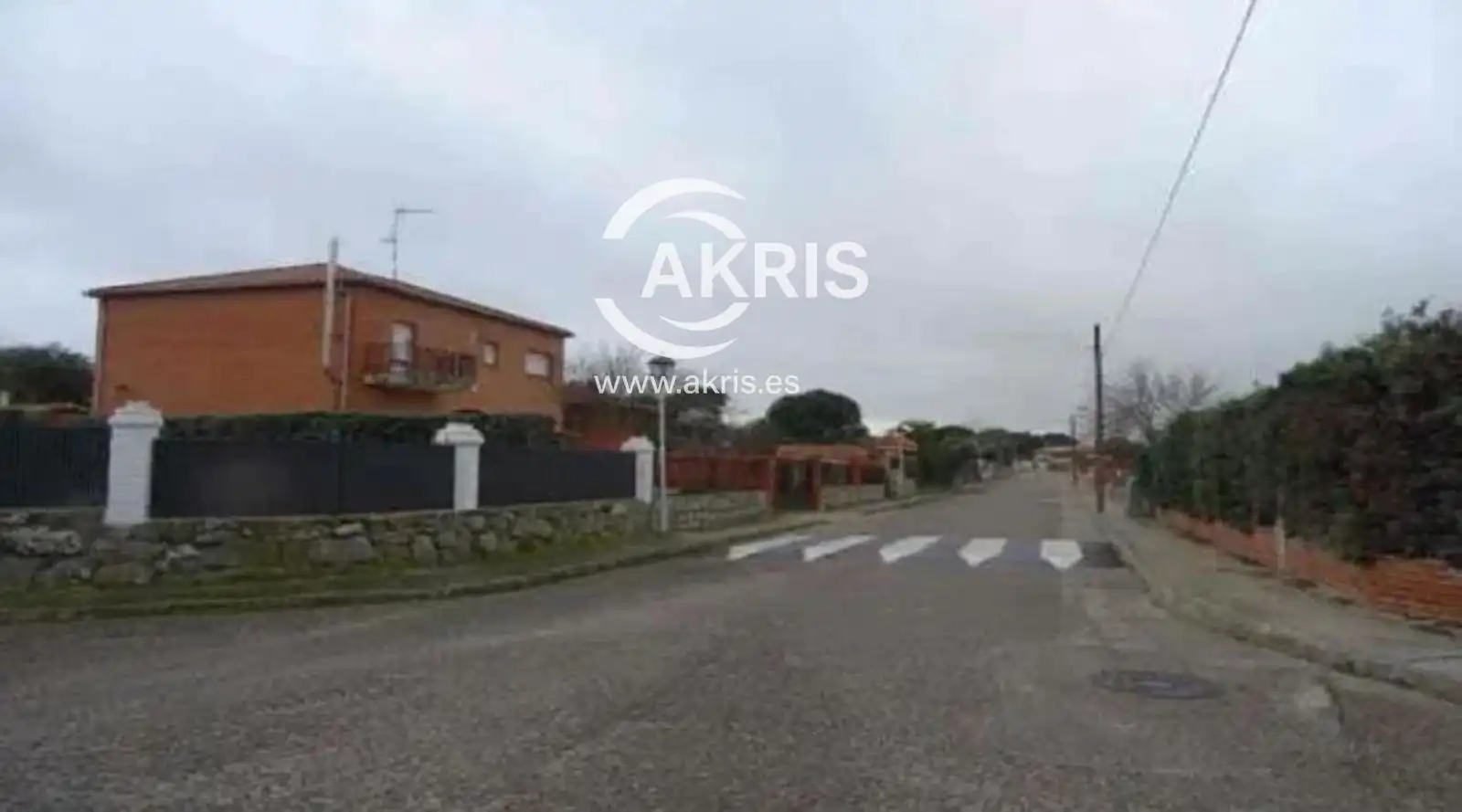 Detached homes for sale in Población de Arroyo
