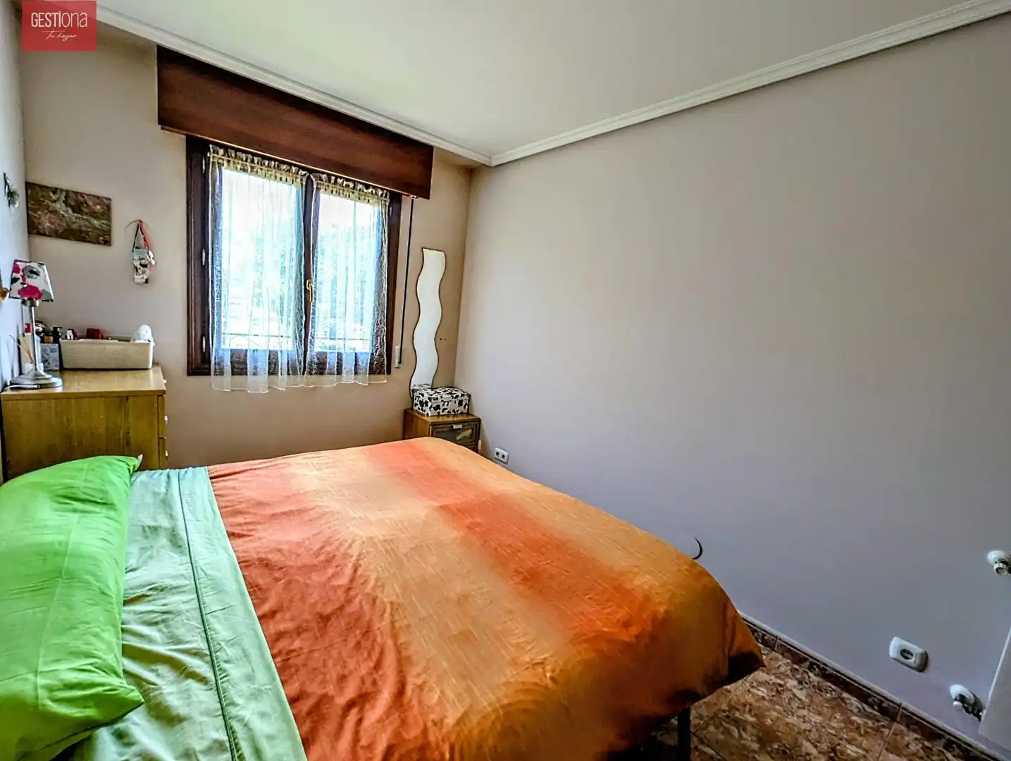Habitación de Casa adosada en venta en Arnuero con Calefacción, Jardín privado y Terraza