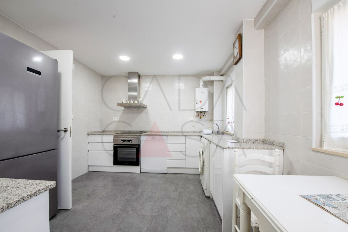 Cocina de Piso en venta en El Astillero   con Calefacción