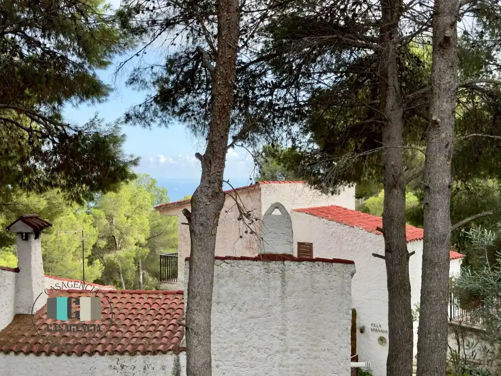 Casa o xalet en venda a Montornés - Las Palmas - El Refugio