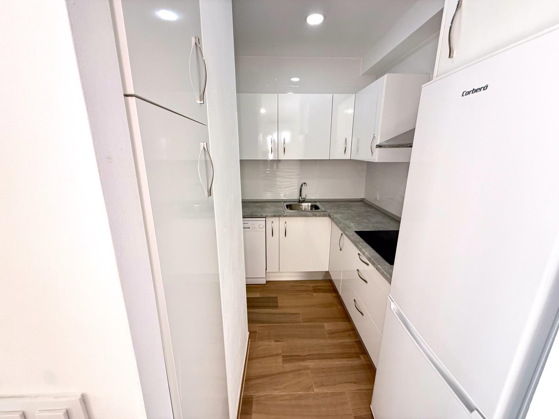 Kitchen of Planta baja for sale in  Sevilla Capital
