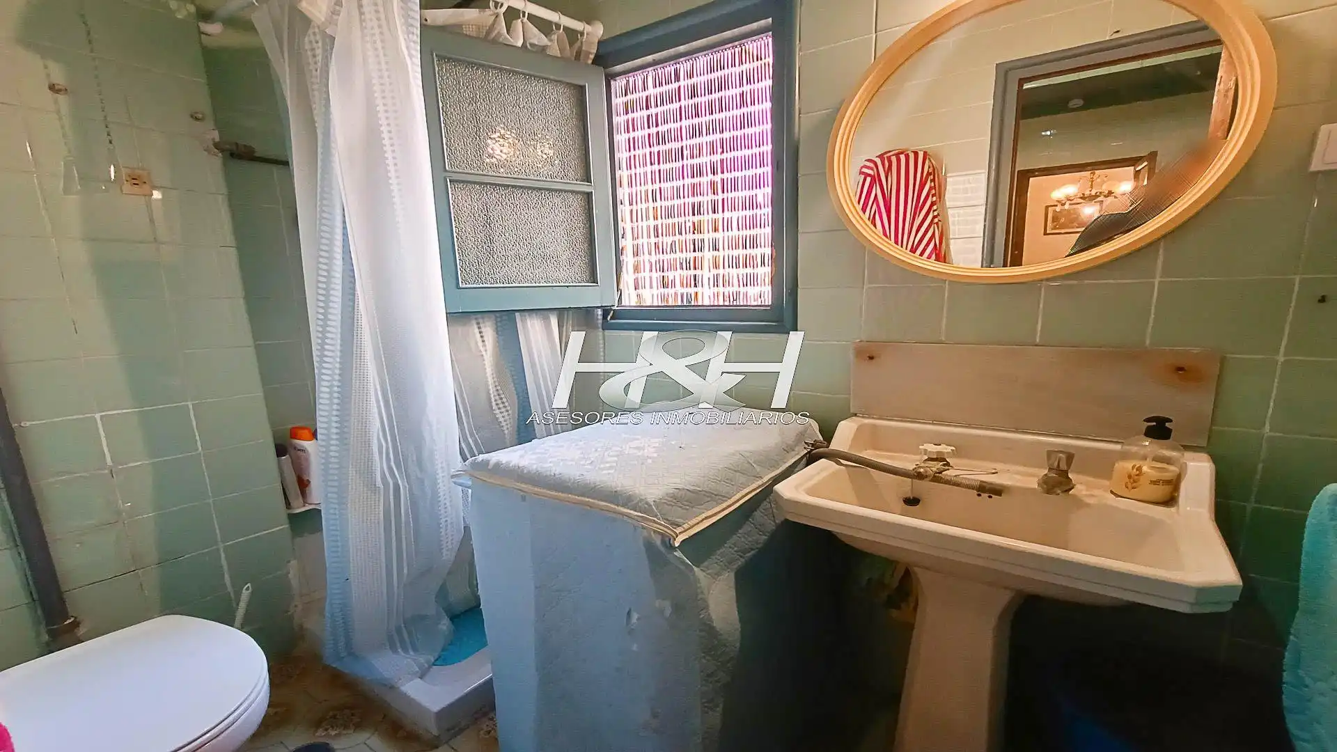Bany de Casa o xalet en venda en Burjassot amb Terrassa i Traster