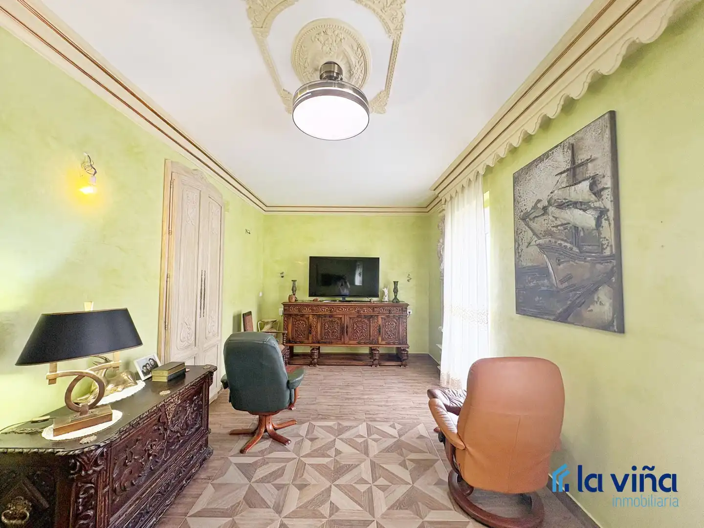 Sala de estar de Casa o chalet en venta en Aguadulce (Sevilla) con Calefacción, Jardín privado y Terraza