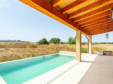 Casa rústica amb piscina en venda a Manacor Centre