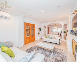 Living room of House or chalet for sale in Leganés  with Air Conditioner, Heating and Terrace
