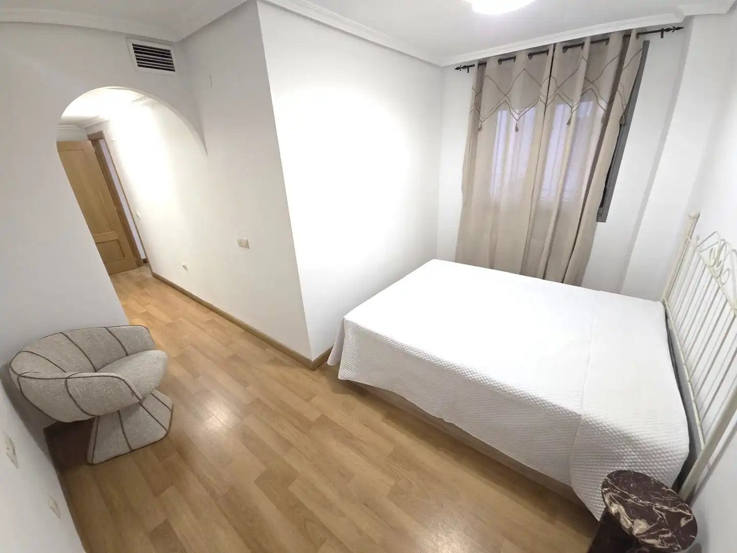 Flat for rent in GARCIA PLATA DE OSMA, Centro