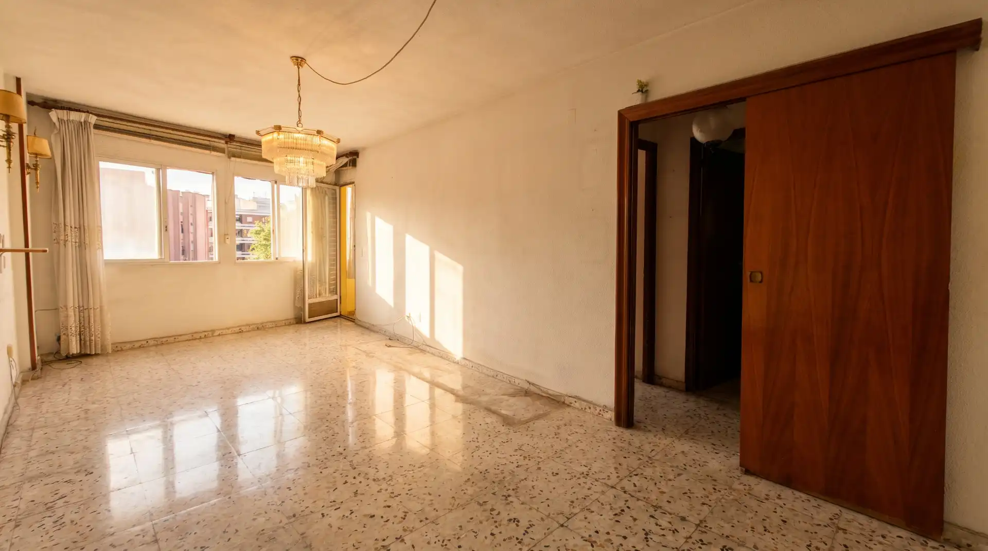 Piso en venta en Alicante / Alacant con Calefacción, Amueblado y Horno