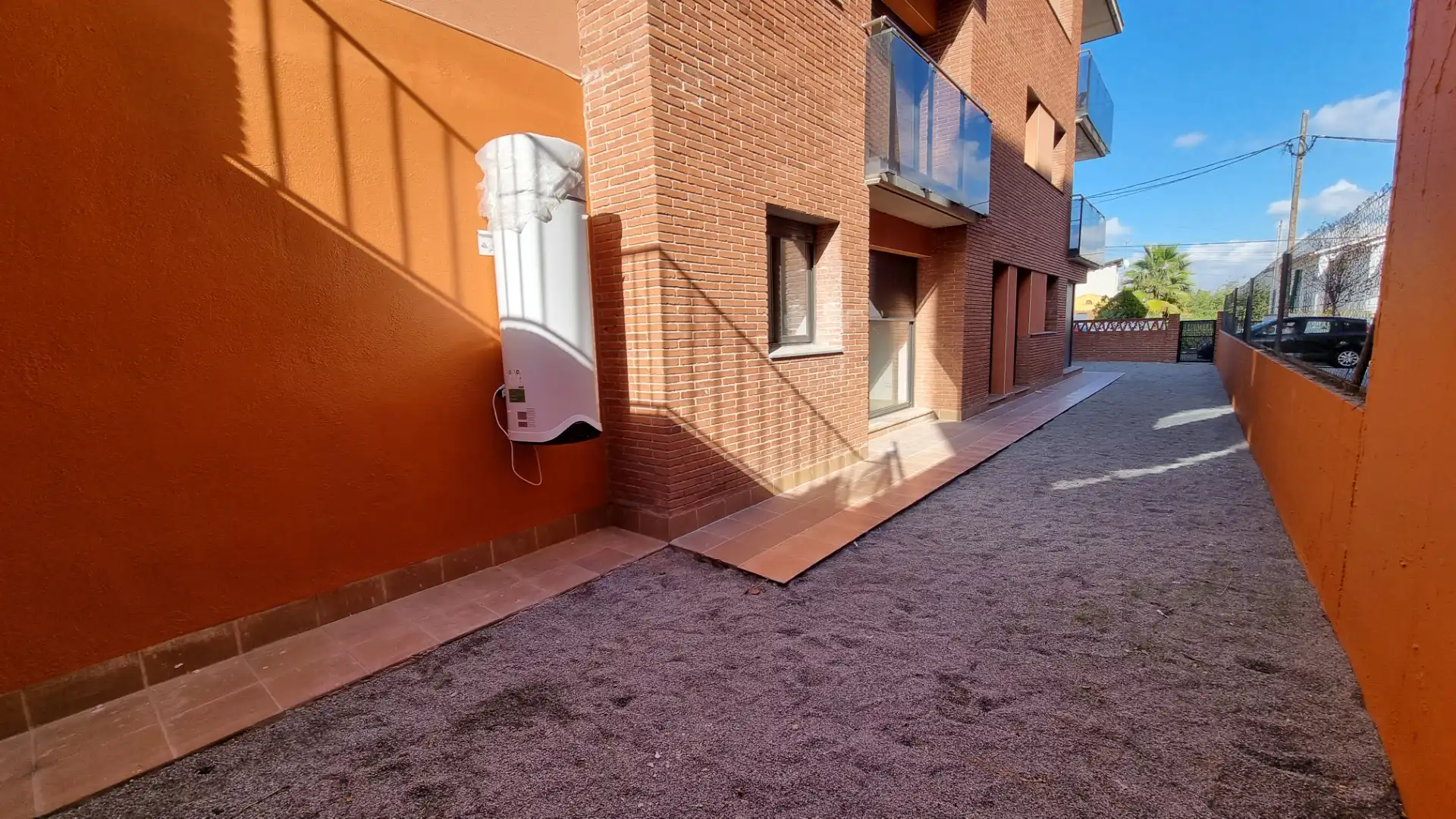 Pis amb jardí en venda a Calle del Sol, imagen 3