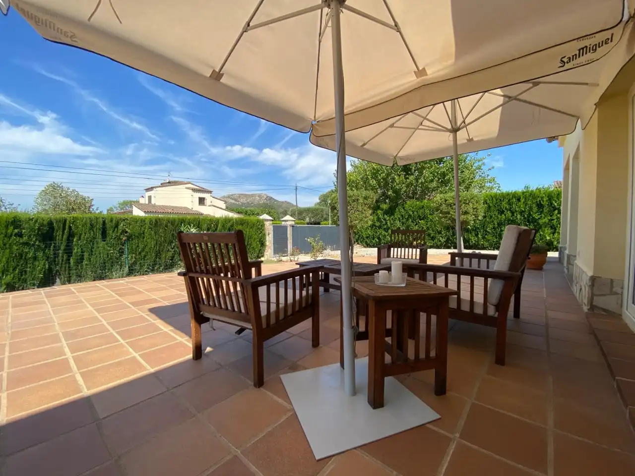 Terraza de Casa o chalet en venta en L'Estartit con Aire acondicionado, Calefacción y Jardín privado