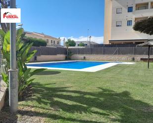 Piscina de Pis de lloguer en Jerez de la Frontera amb Aire condicionat, Terrassa i Balcó