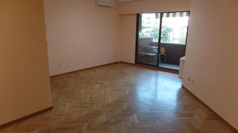 Foto 2 de Piso de alquiler en Calle de Numancia, Bellas Vistas, Madrid