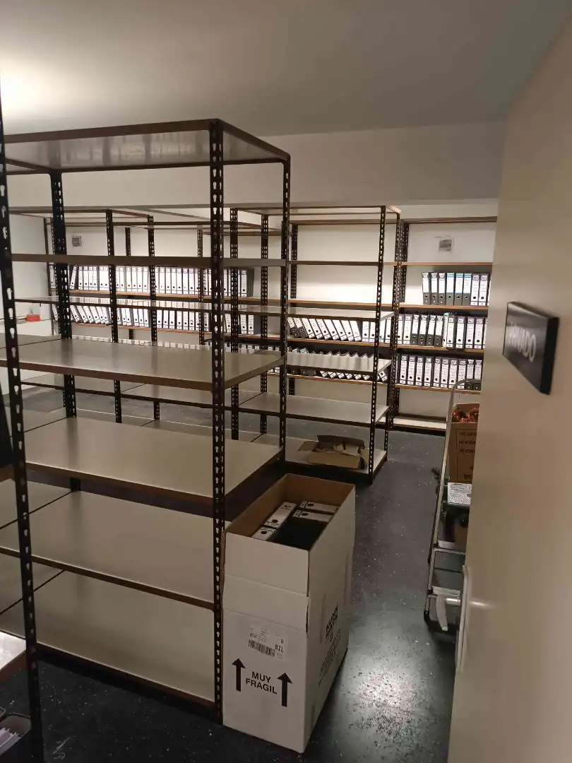 Nave industrial en venta en Derio