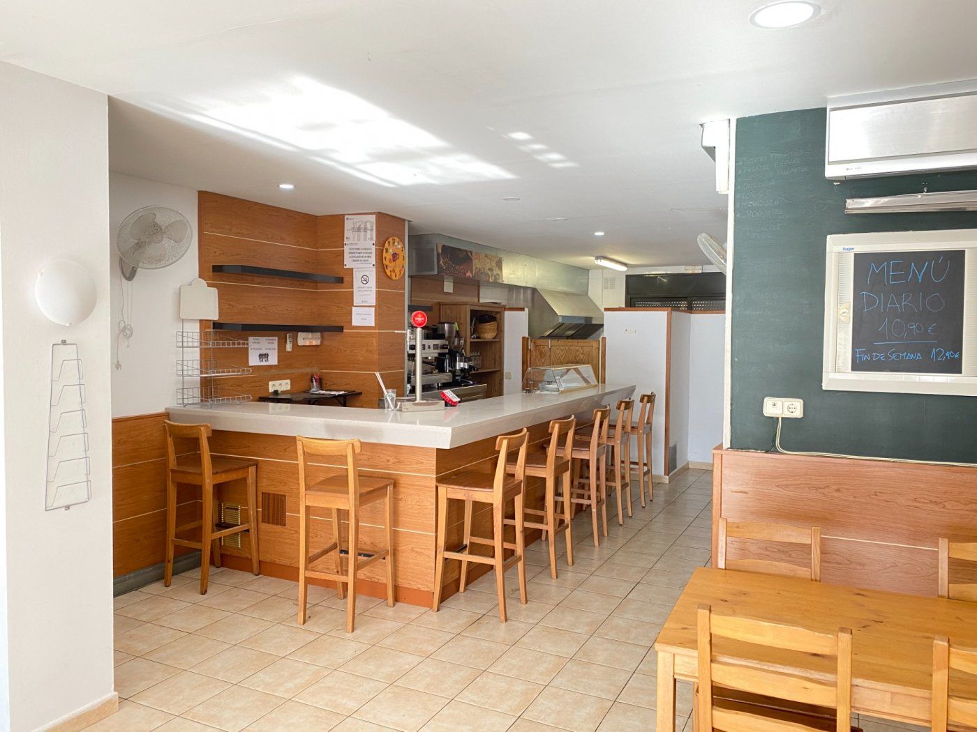 Local en venda en Sant Celoni amb Aire condicionat i Moblat