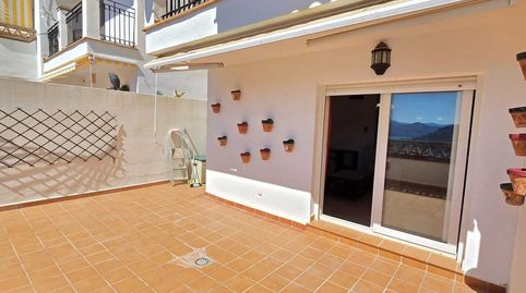 Foto 2 de Apartament en venda a Alcaucín, Málaga