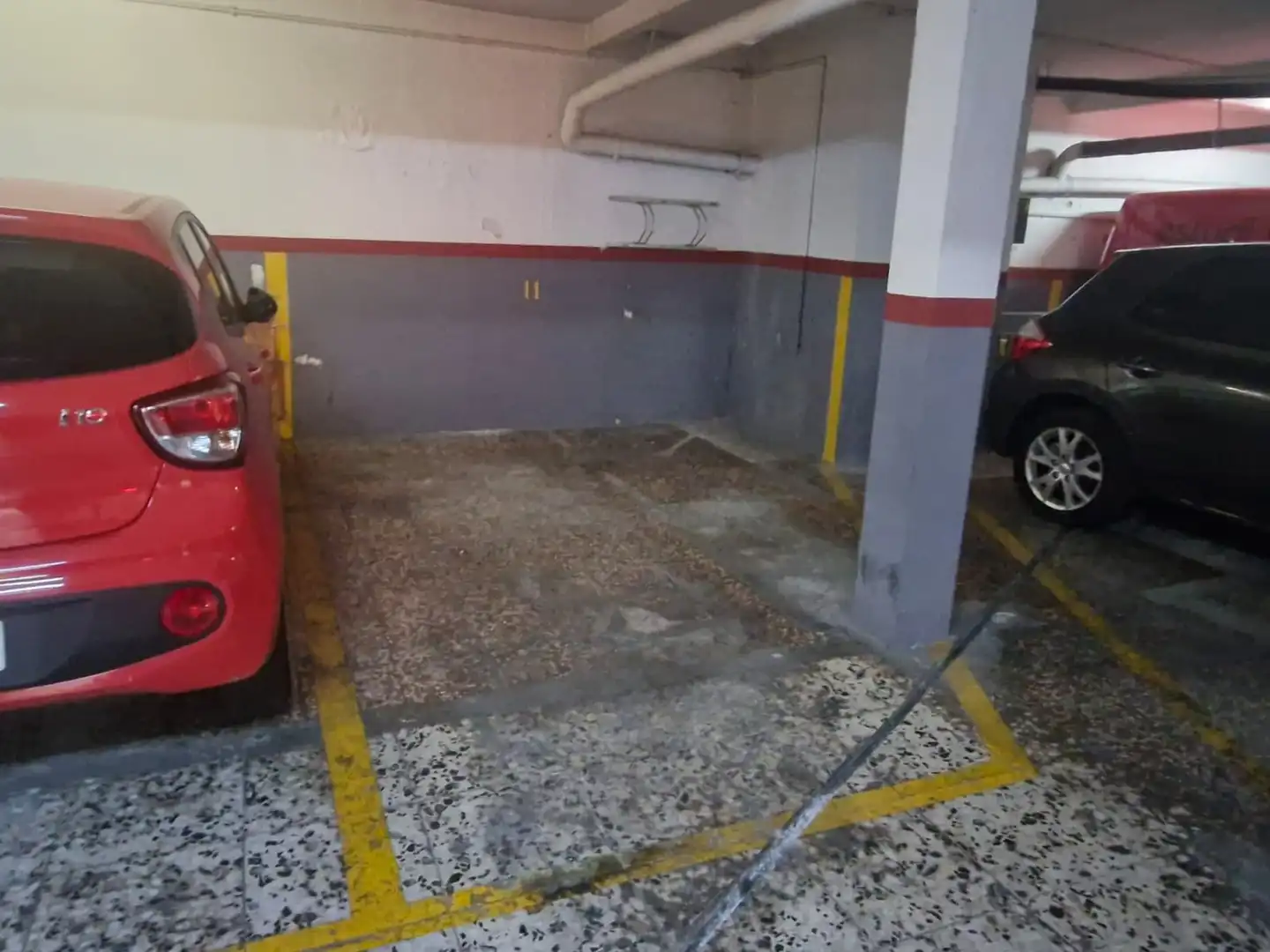 Parking de Piso en venta en Sant Boi de Llobregat con Aire acondicionado, Calefacción y Parquet
