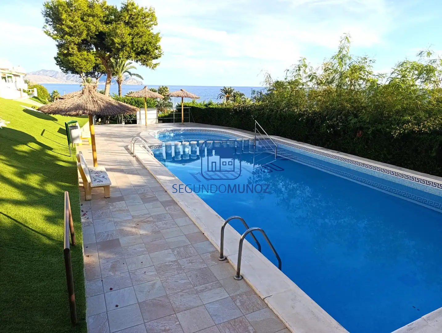 Piscina de Apartament en venda en Mazarrón amb Terrassa, Traster i Piscina comunitària