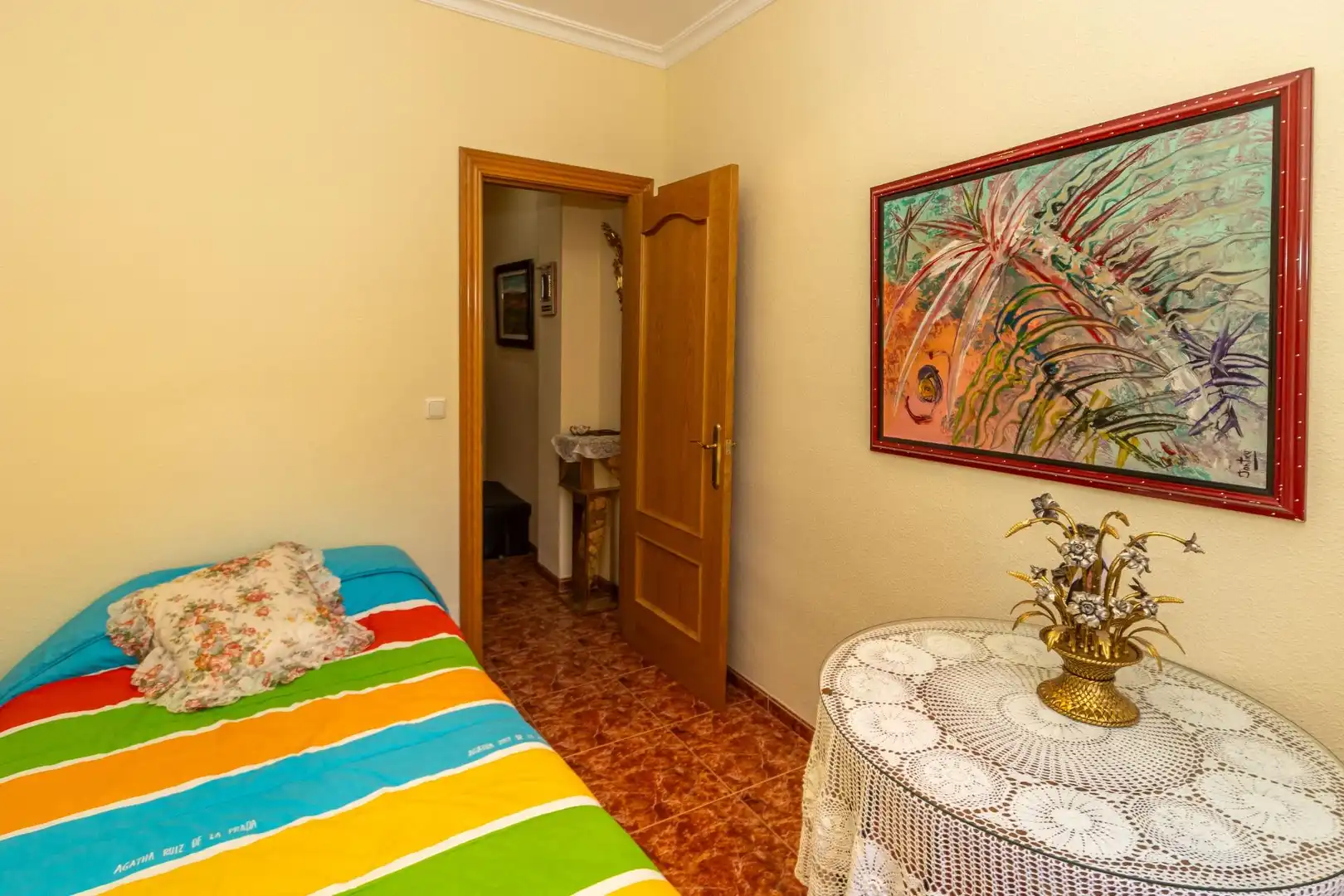 Dormitori de Casa adosada en venda en Guadix
