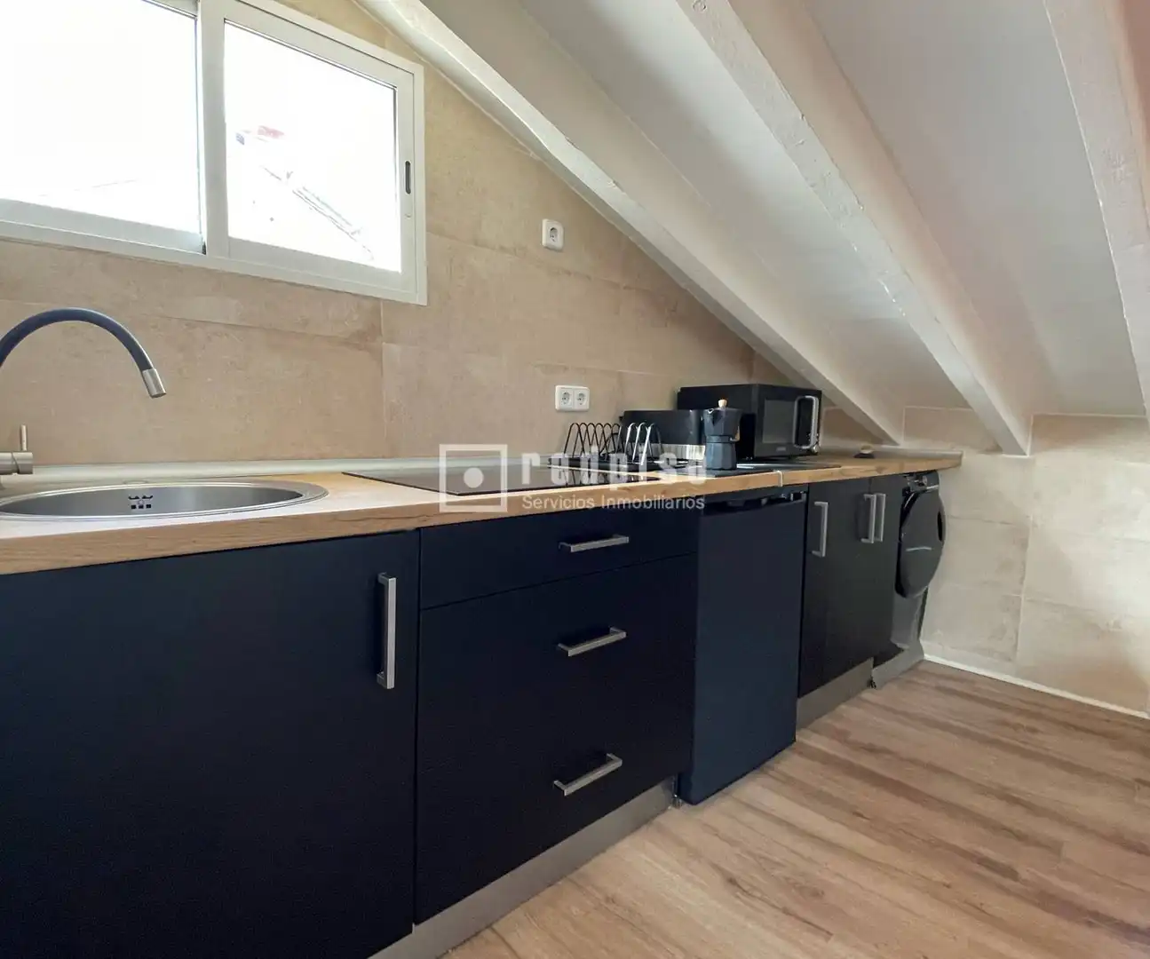 Kitchen of Lofts for rent in Madrid