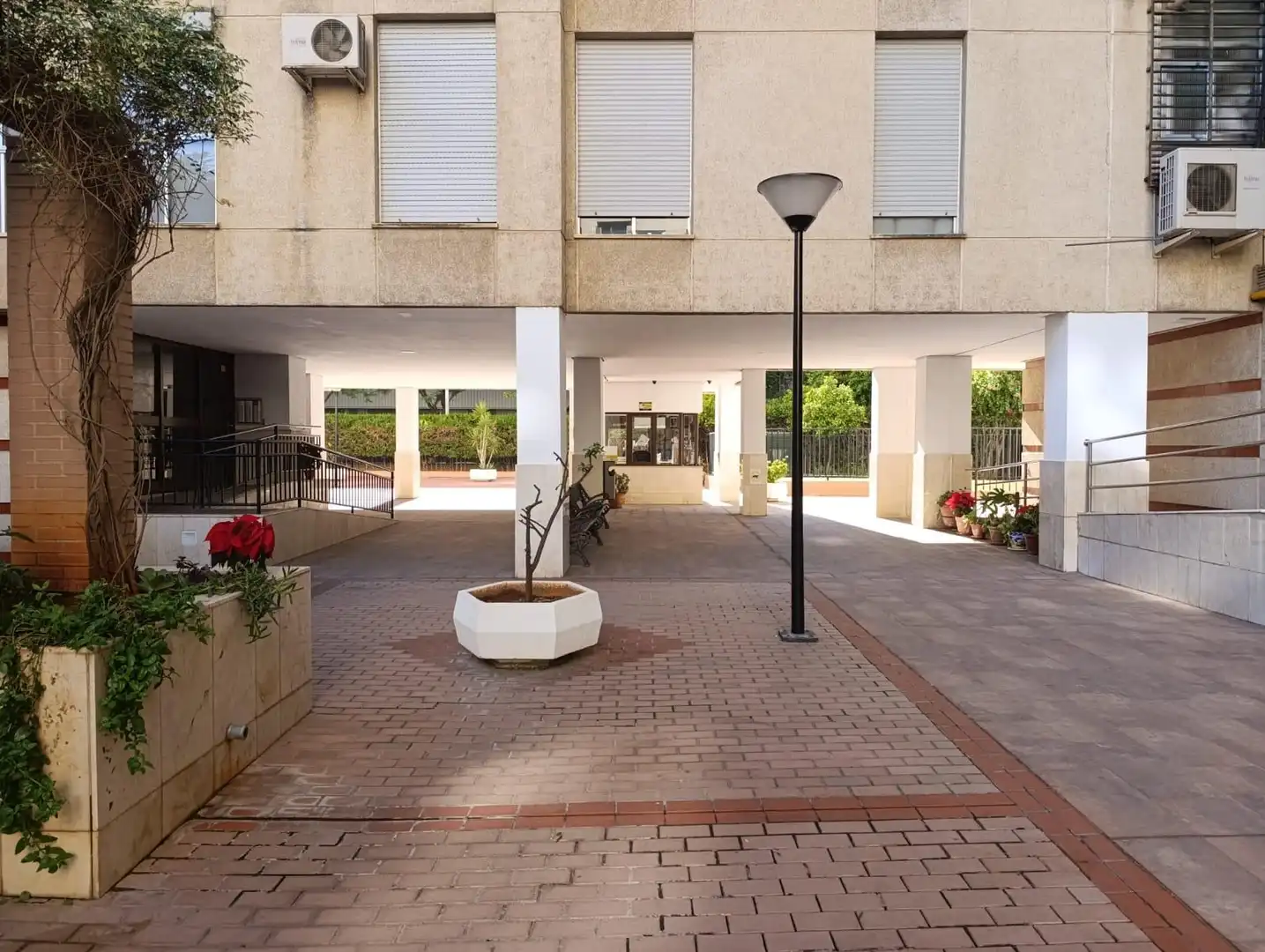 Exterior view of Flat for sale in Sevilla  with Air Conditioner and Heating