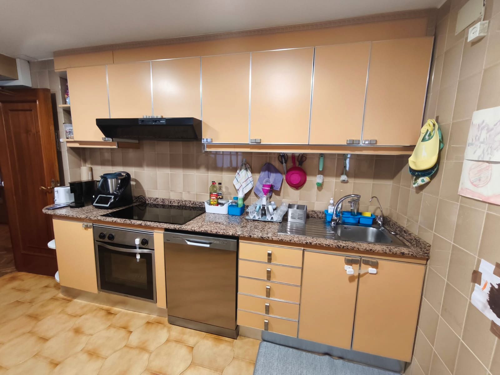 Kitchen of Flat for sale in Ourense Capital   with Heating, Parquet flooring and Storage room