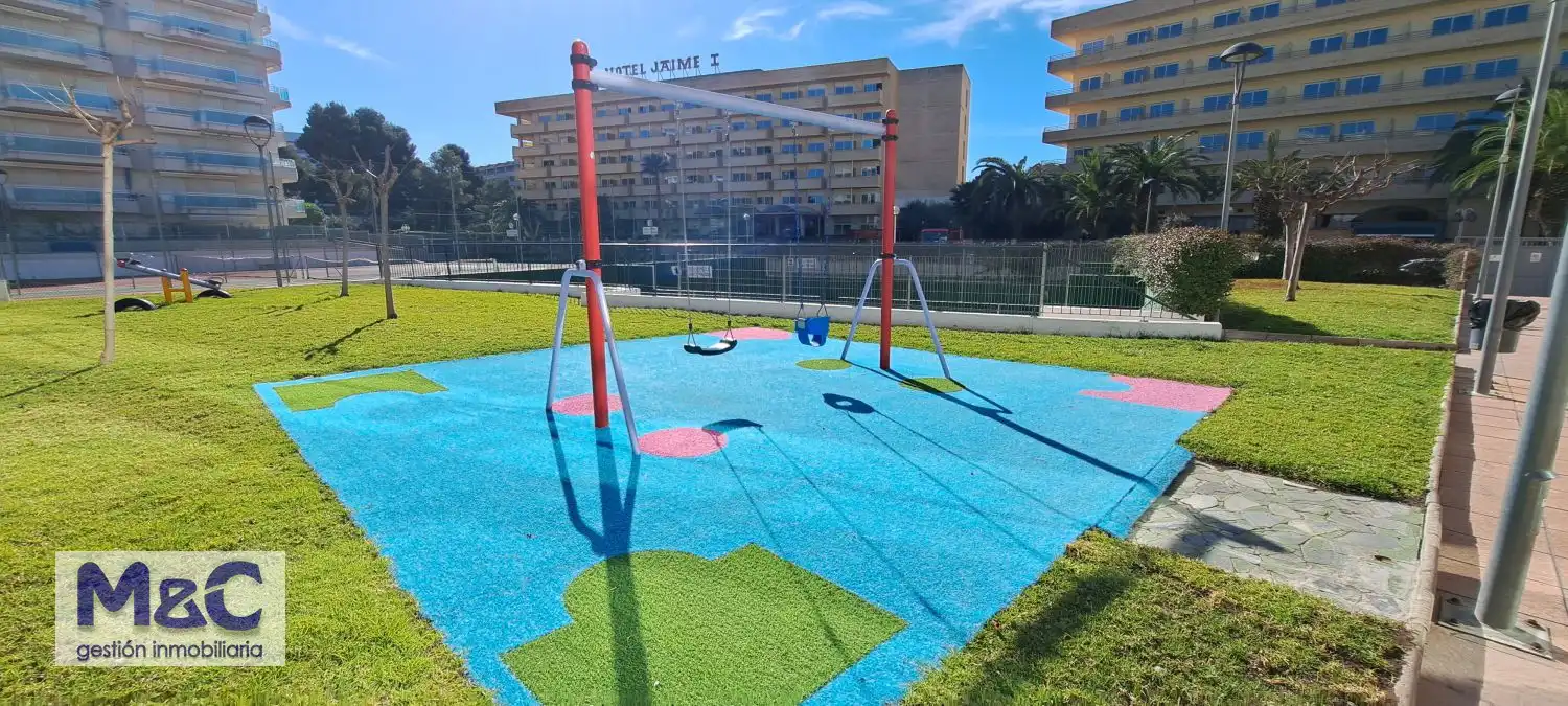 Aparcament de Àtic en venda en Salou amb Aire condicionat, Calefacció i Terrassa