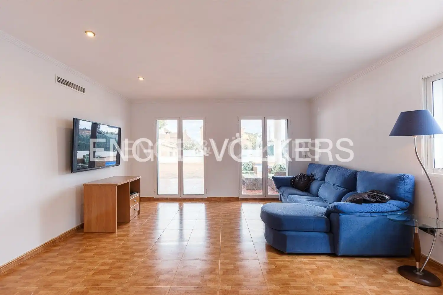 Sala de estar de Casa o chalet en venta en Bétera con Aire acondicionado, Calefacción y Jardín privado