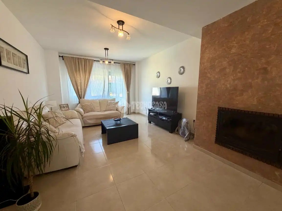 Casa pareada en venta en Villanueva de la Torre, imagen 6