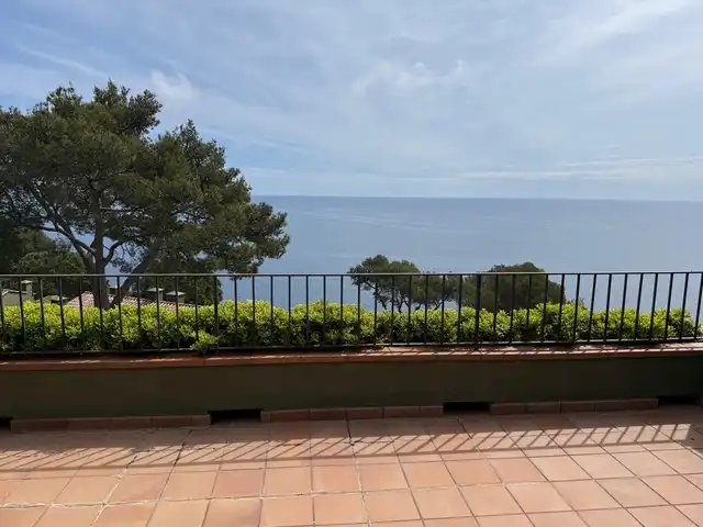 Terraza de Casa adosada de alquiler en Palafrugell con Amueblado, Balcón y Piscina comunitaria