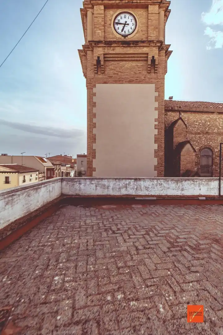 Terraza de Edificio en venta en Santa Bàrbara