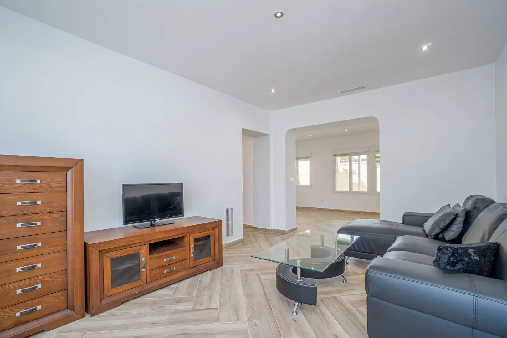 Sala de estar de Casa o chalet en venta en Castelló d'Empúries con Aire acondicionado y Terraza