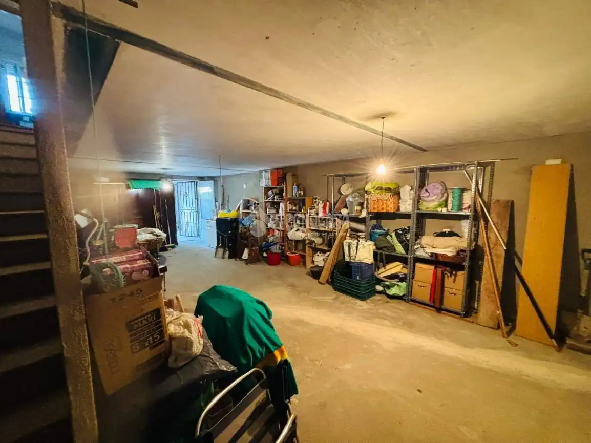 Casa adosada en venta en Escalona con Aire acondicionado, Calefacción y Amueblado