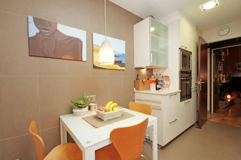 Appartamento con terrazza in vendita a Eixample, imagen 7