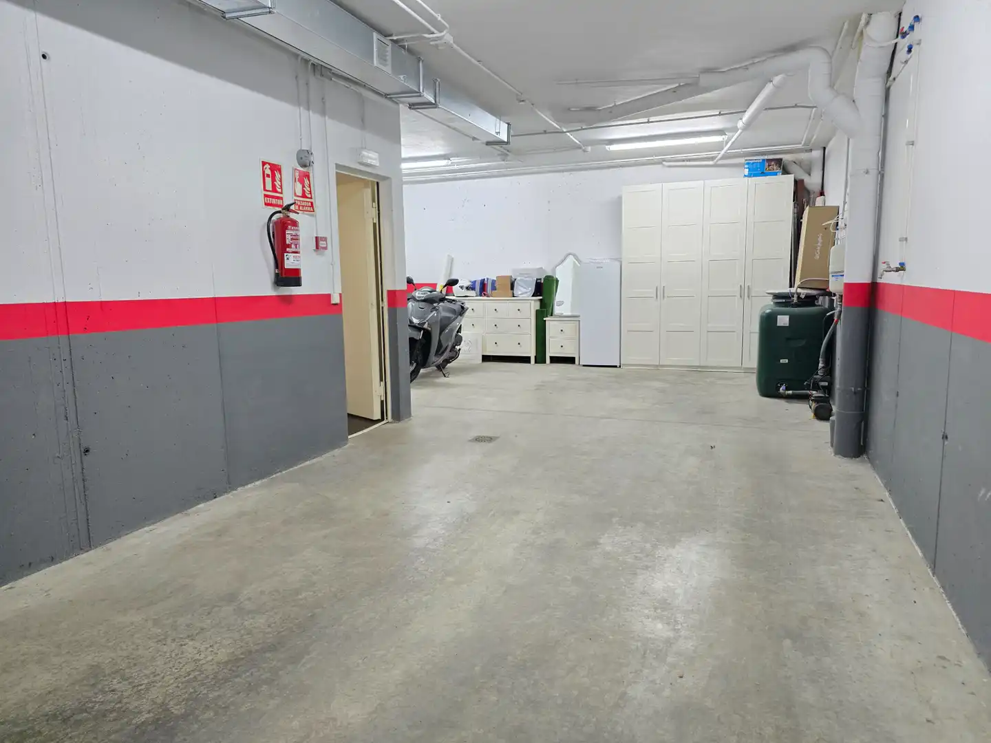 Casa pareada con piscina en venta en Carrer del Clar de Lluna, imagen 42