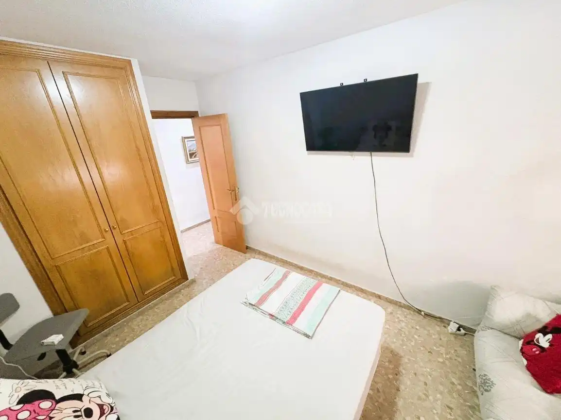 Habitación de Piso en venta en Valencia con Aire acondicionado y Balcón