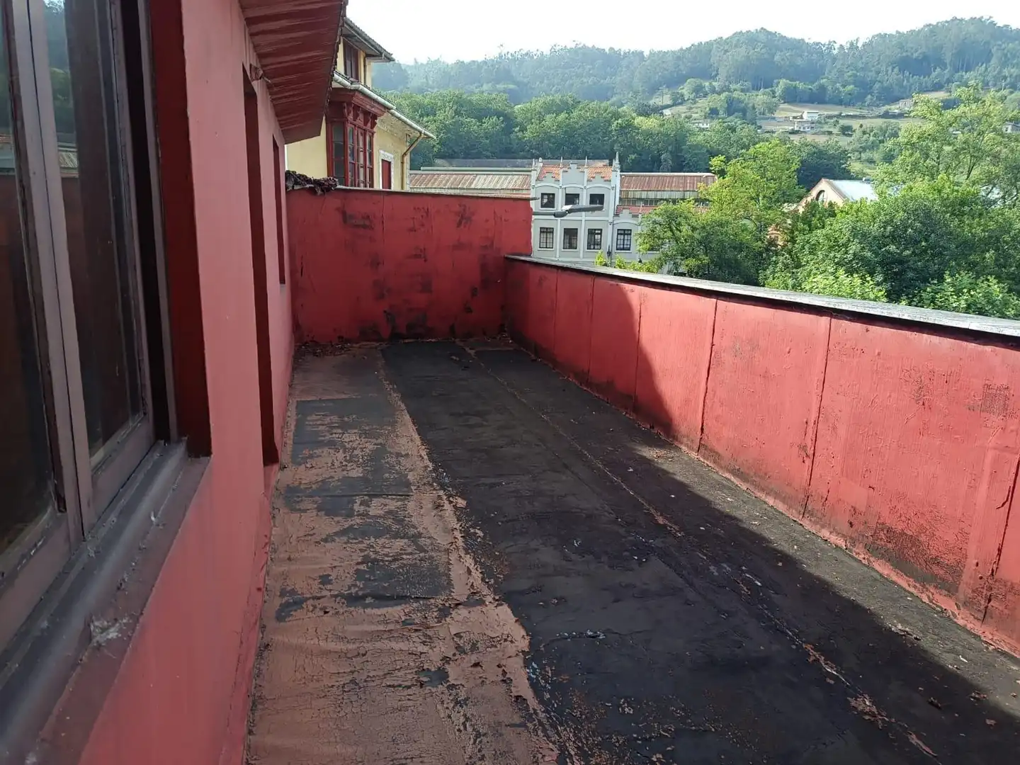 Terrassa de Pis en venda en Oviedo  amb Terrassa i Moblat