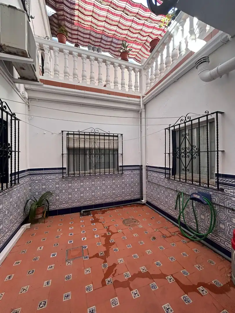 Exterior view of Houses for sale in Utrera