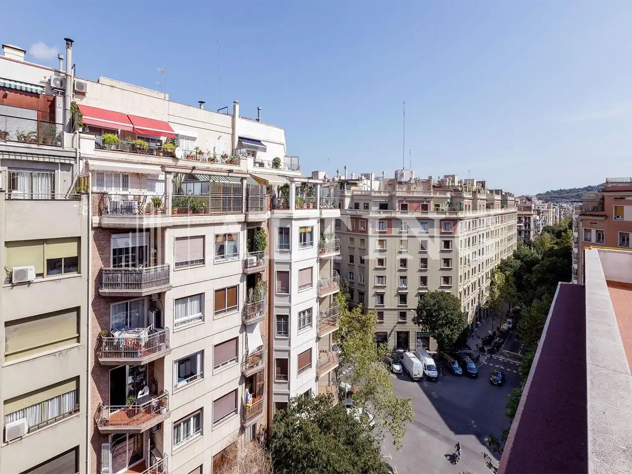 Gewerbefläche zur Miete in Carrer Calabria, imagen 15