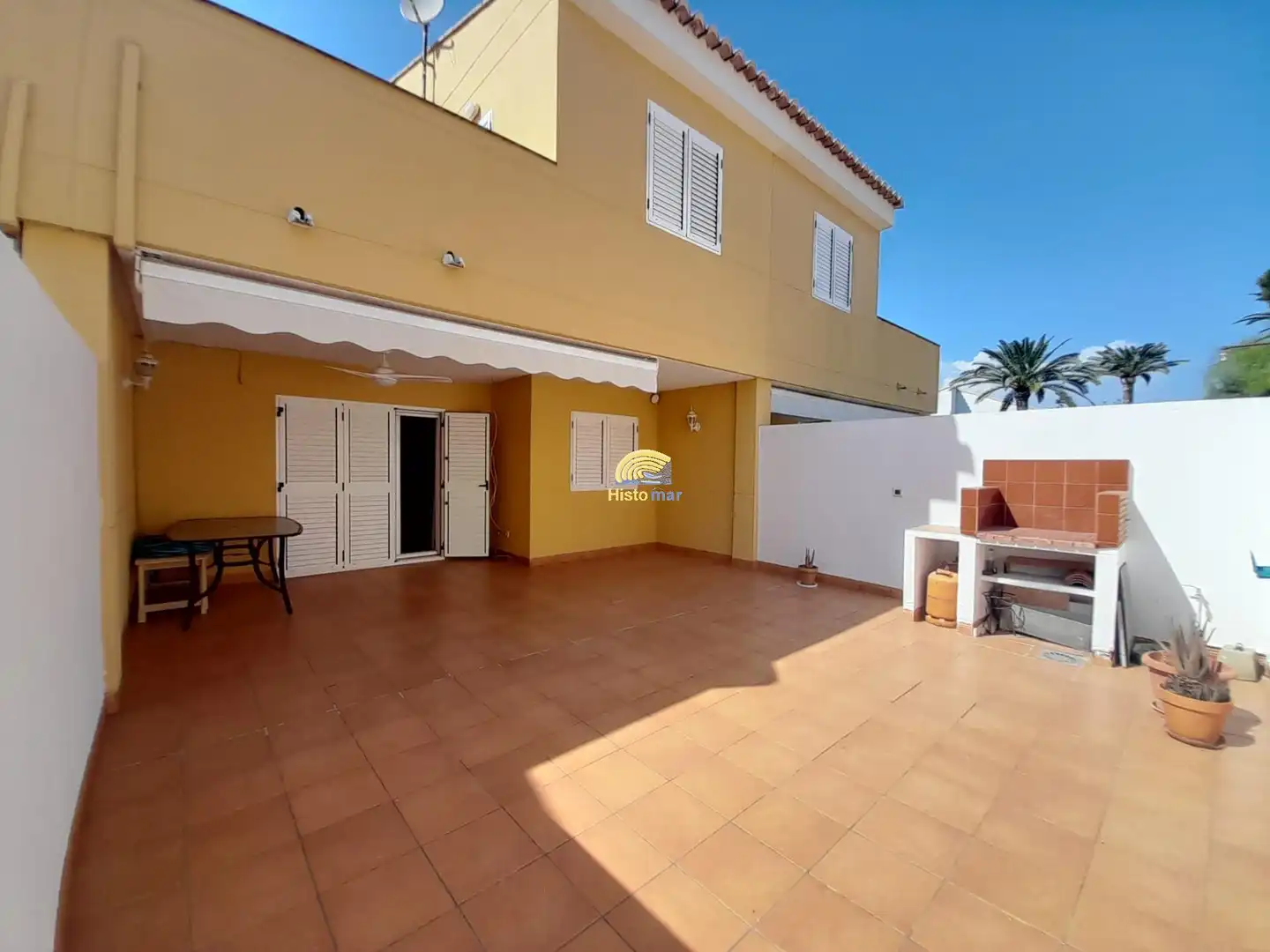 Exterior view of Detached homes for sale in Sagunto / Sagunt  with Air Conditioner and Terrace