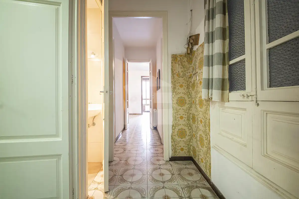 Flat for sale in Barcelona  with Heating and Balcony