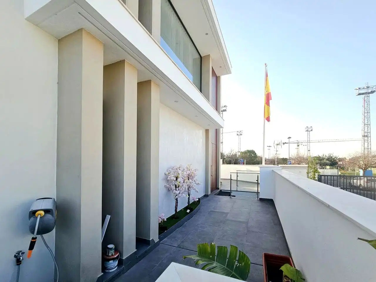 Terrassa de Casa o xalet en venda en Alcalá de Guadaira amb Aire condicionat, Jardí privat i Terrassa