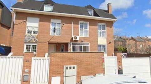 Foto 2 de Piso en venta en Cañada Geminis, 45, Parla Este, Parla