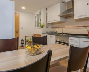 Kitchen of Apartment to rent in  Valencia Capital  with Furnished, Oven and Washing machine