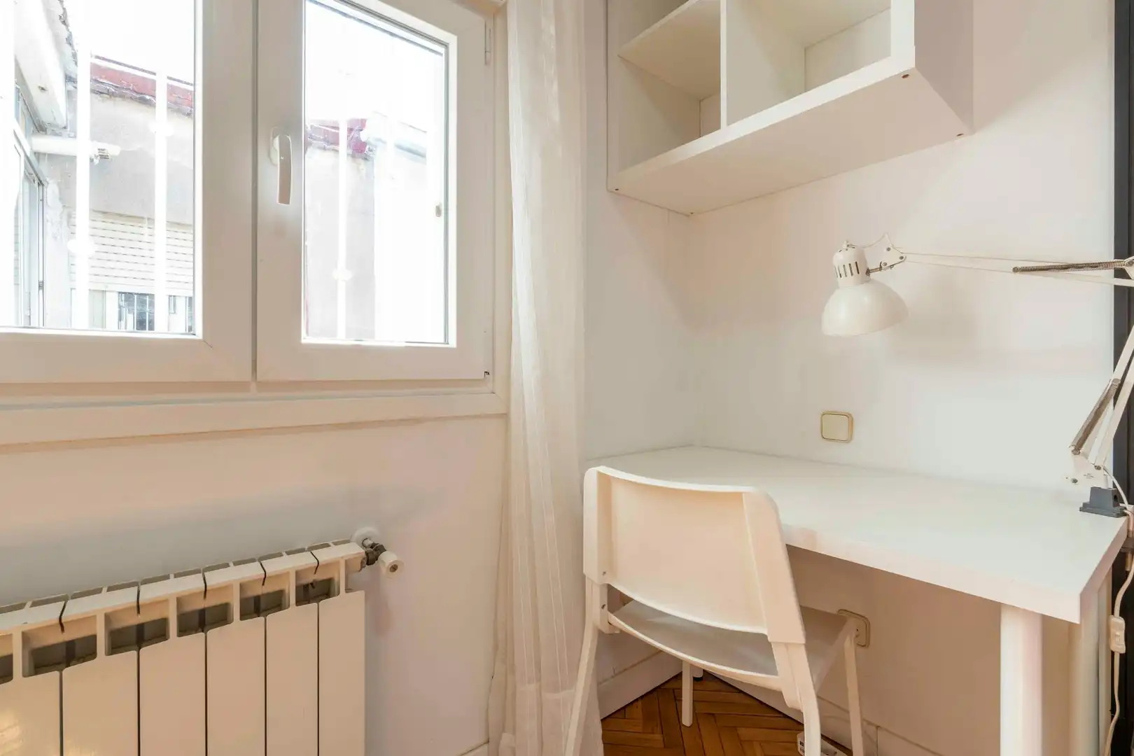 Bedroom of Flat for share in Alcobendas  with Heating, Furnished and Washing machine