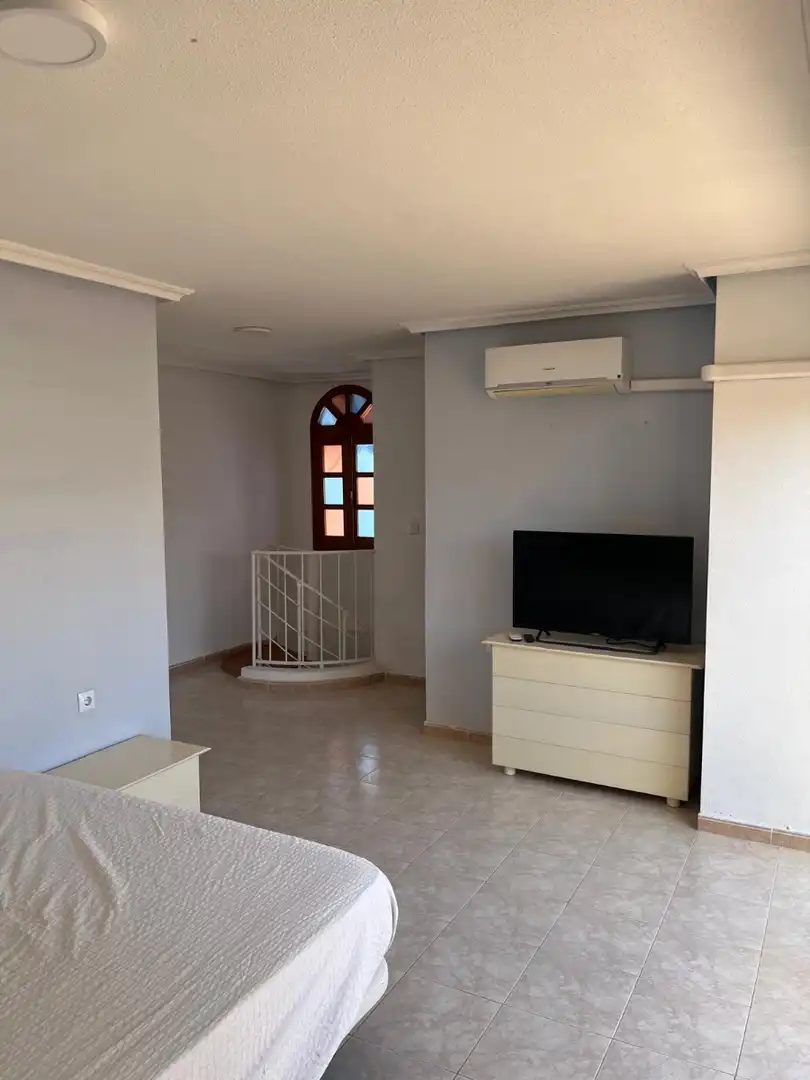 Attique avec ascenseur à louer à Playa del Cura, imagen 4