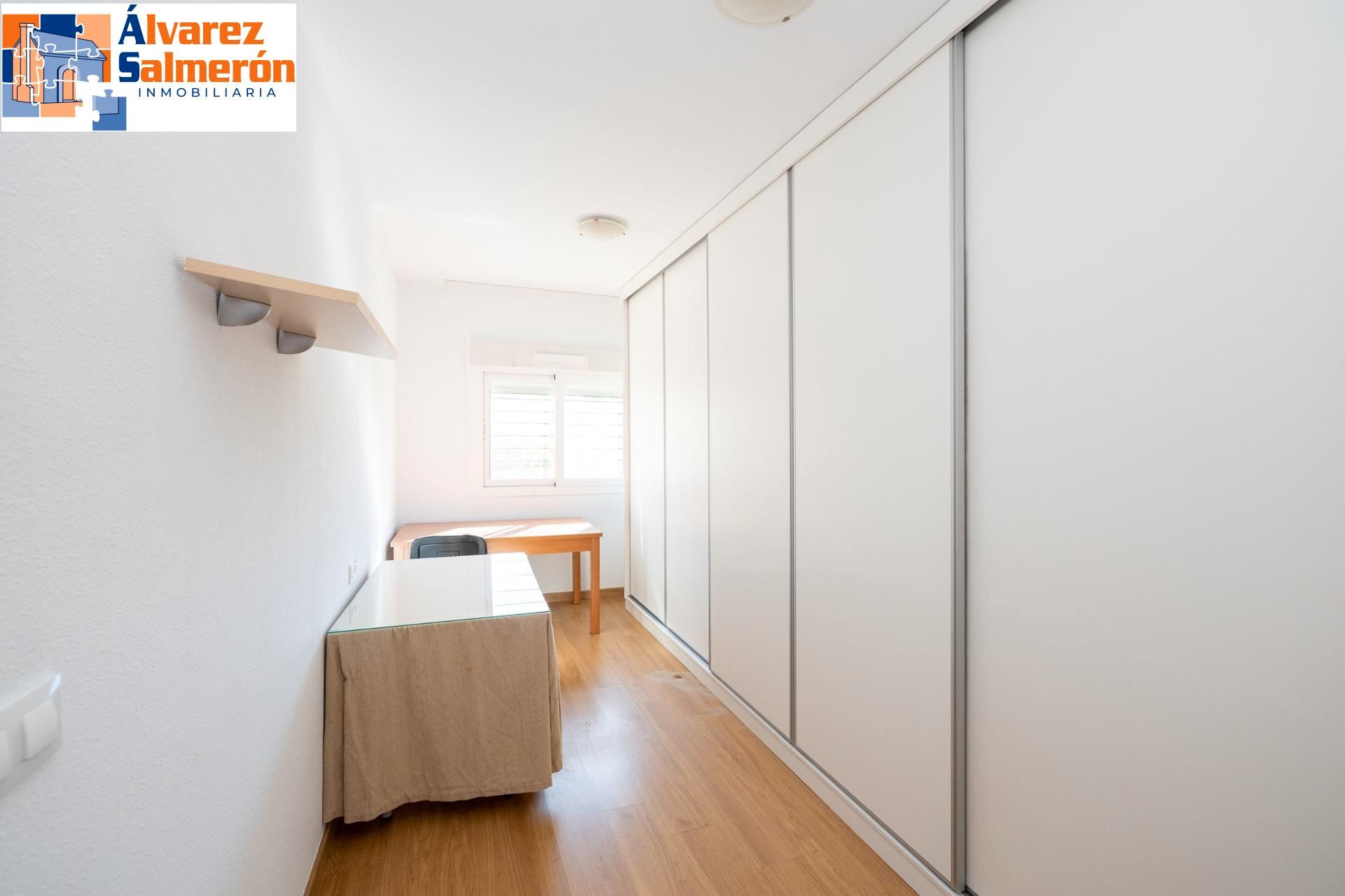 Bedroom of Flat for sale in Las Gabias  with Air Conditioner, Storage room and Community pool