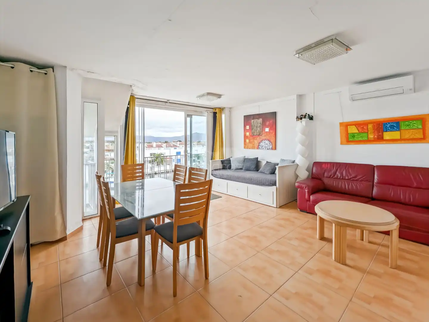 Sala de estar de Dúplex en venta en Empuriabrava con Aire acondicionado, Calefacción y Terraza