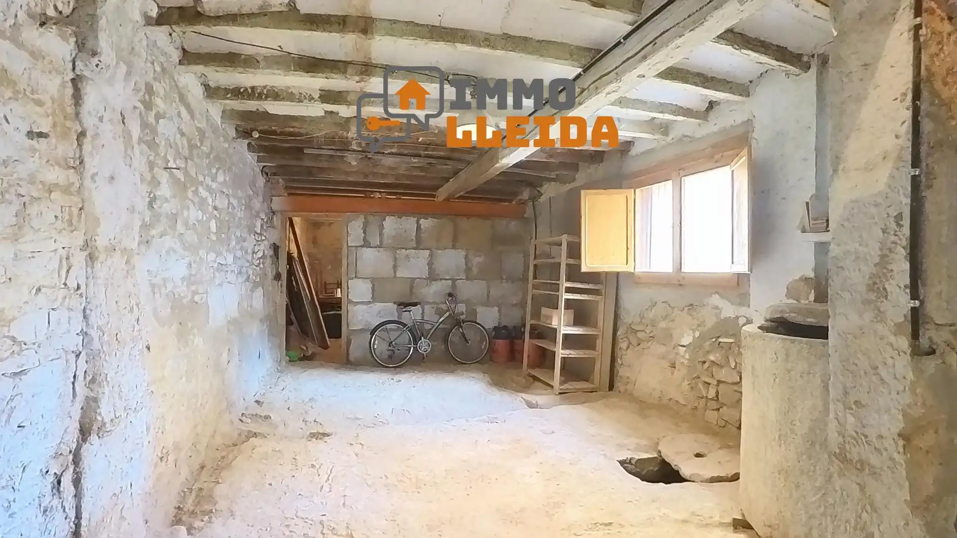 Casa adosada en venta en Granyena de les Garrigues con Calefacción y Terraza